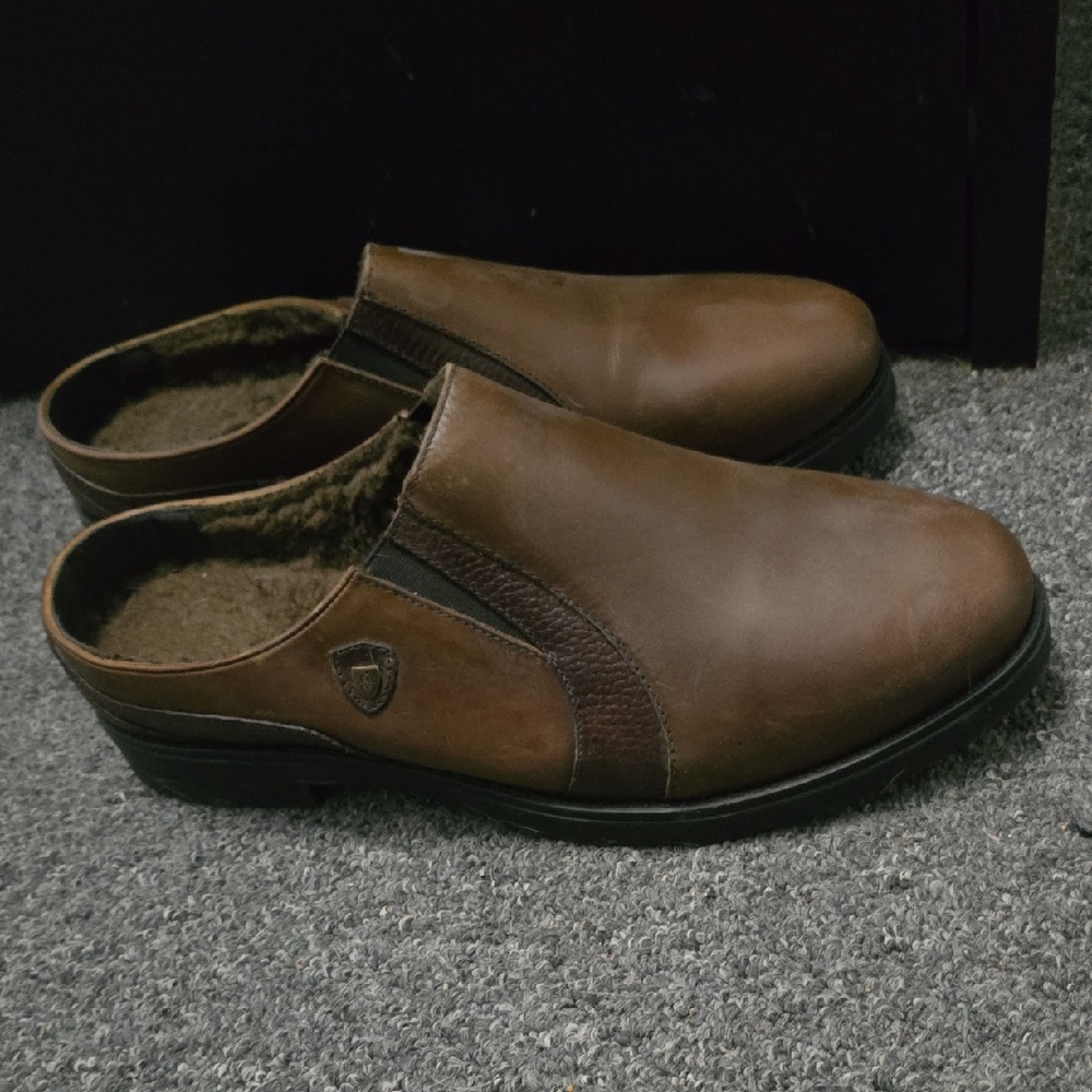 Shires Women's Clogs